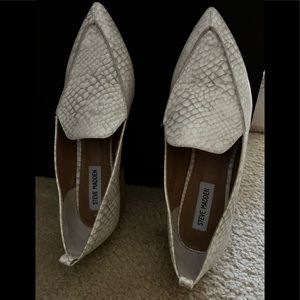 Steve Madden snake skin Loafers